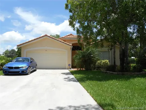 291 SW 178th Way Pembroke Pines FL 33029