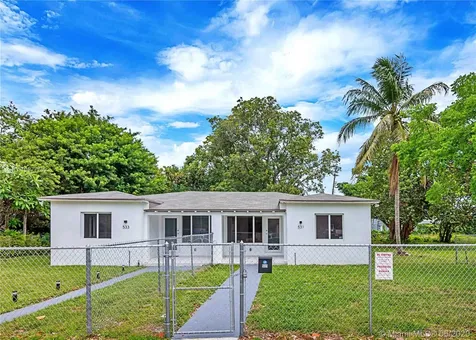 531 NW 106th Street Miami FL 33150