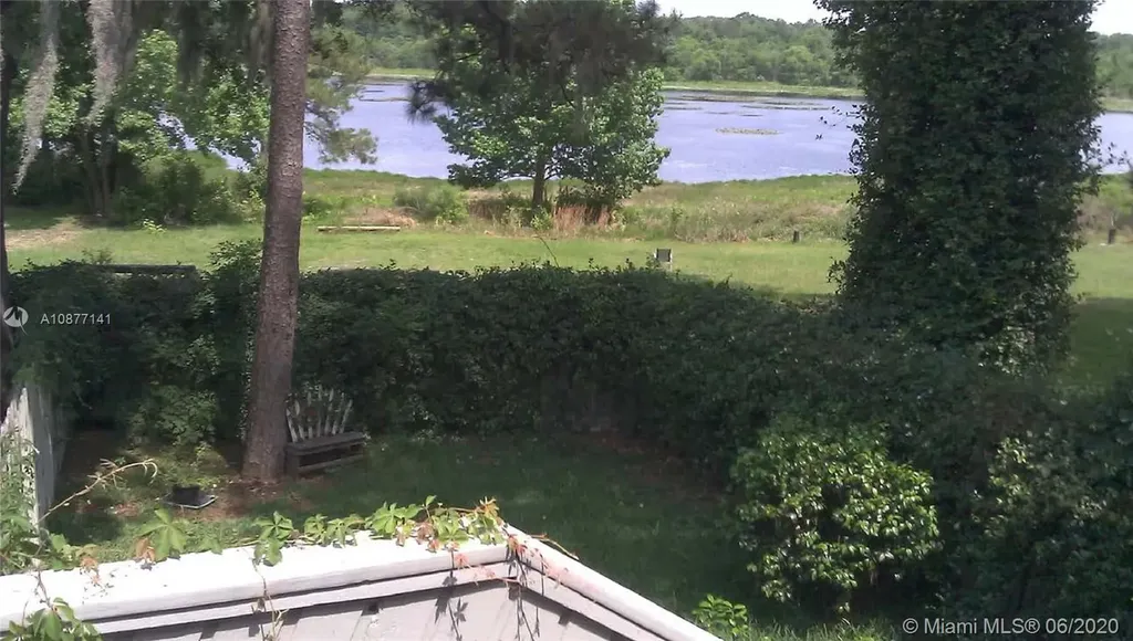 5403 Sombra Del Lago Drive Tallahassee FL 32303