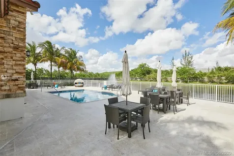 10359 NW 70th Lane Doral FL 33178