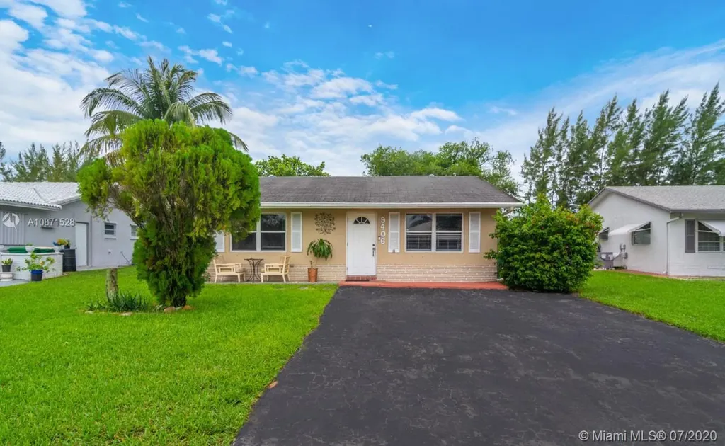 9406 NW 81st Court Tamarac FL 33321