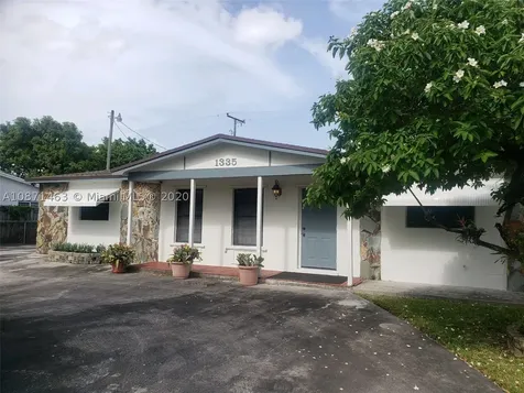 1335 SW 92nd Court Miami FL 33174