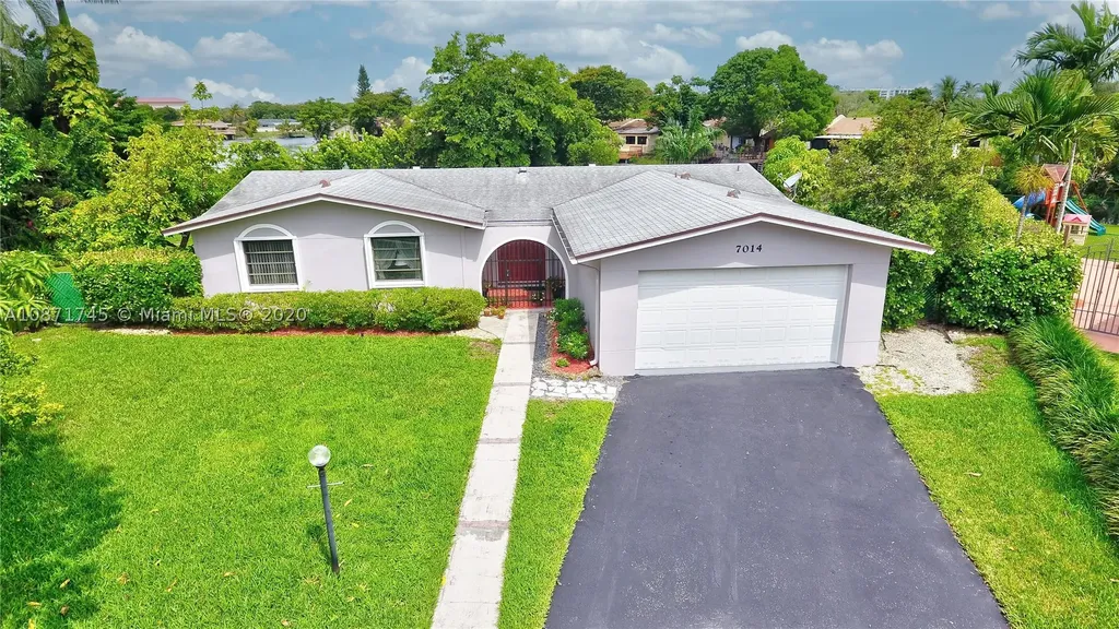 7014 SW 138th Court Miami FL 33183