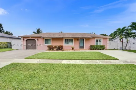 19587 Montana Lane Boca Raton FL 33434