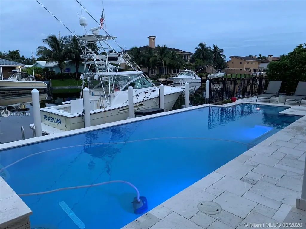4460 NE 29th Avenue Lighthouse Point FL 33064
