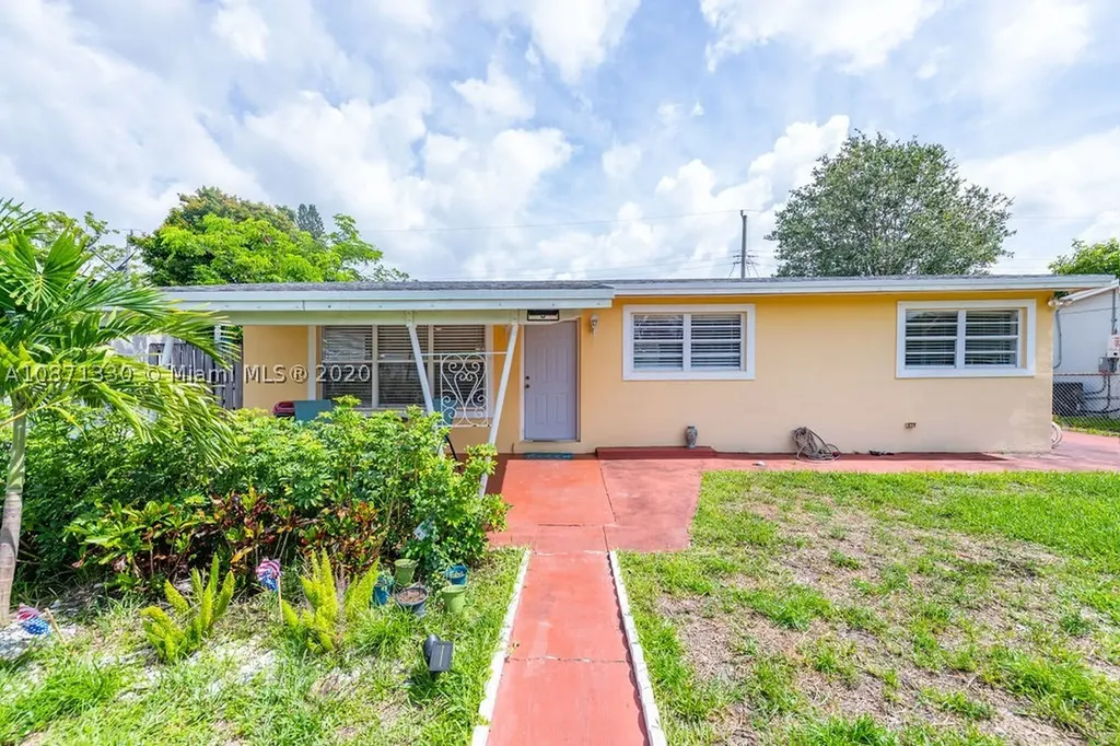 6445 Meade Street Hollywood FL 33024