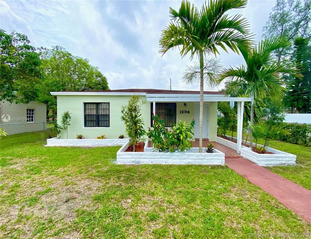 1294 NW 51st Street Miami FL 33142
