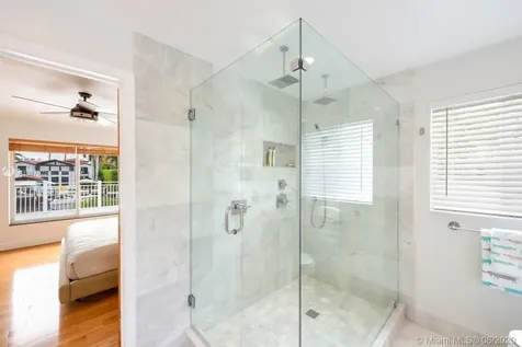3451 N Meridian Avenue Miami Beach FL 33140