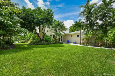 3451 N Meridian Avenue Miami Beach FL 33140