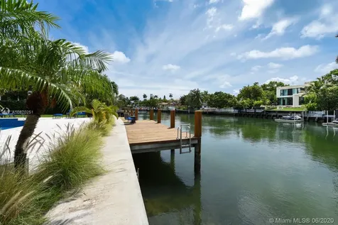 3451 N Meridian Avenue Miami Beach FL 33140
