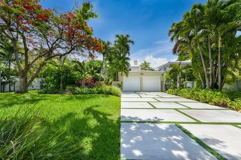 3451 N Meridian Avenue Miami Beach FL 33140