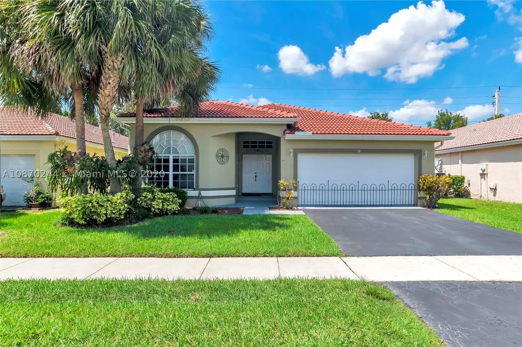 38 Gables Boulevard Weston FL 33326