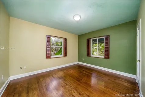 101 NW 88th Street El Portal FL 33150