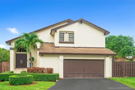 4302 SW 147th Place Miami FL 33185