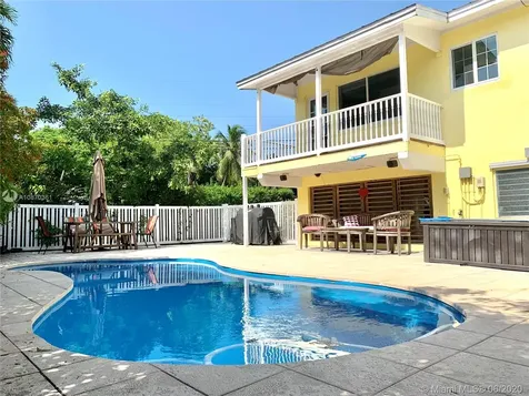148 Pointview Road Tavernier FL 33070