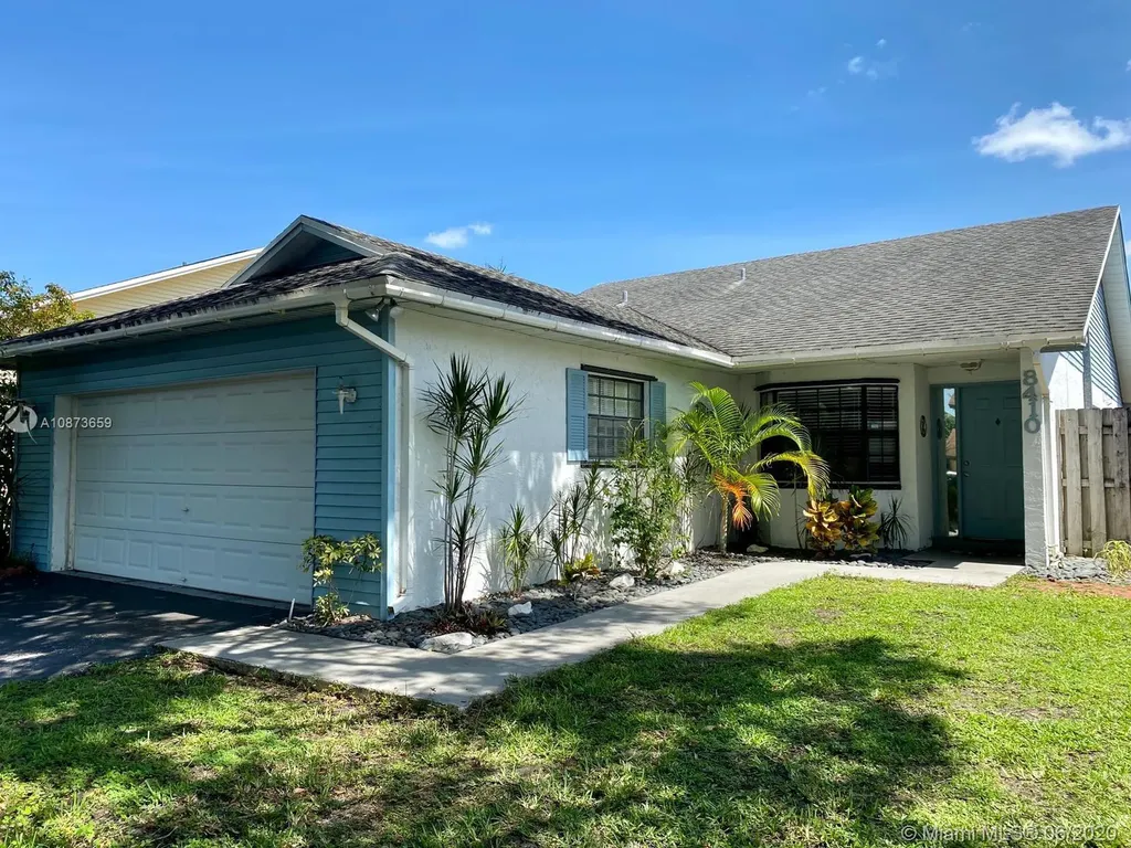 8410 SW 41st Street Davie FL 33328