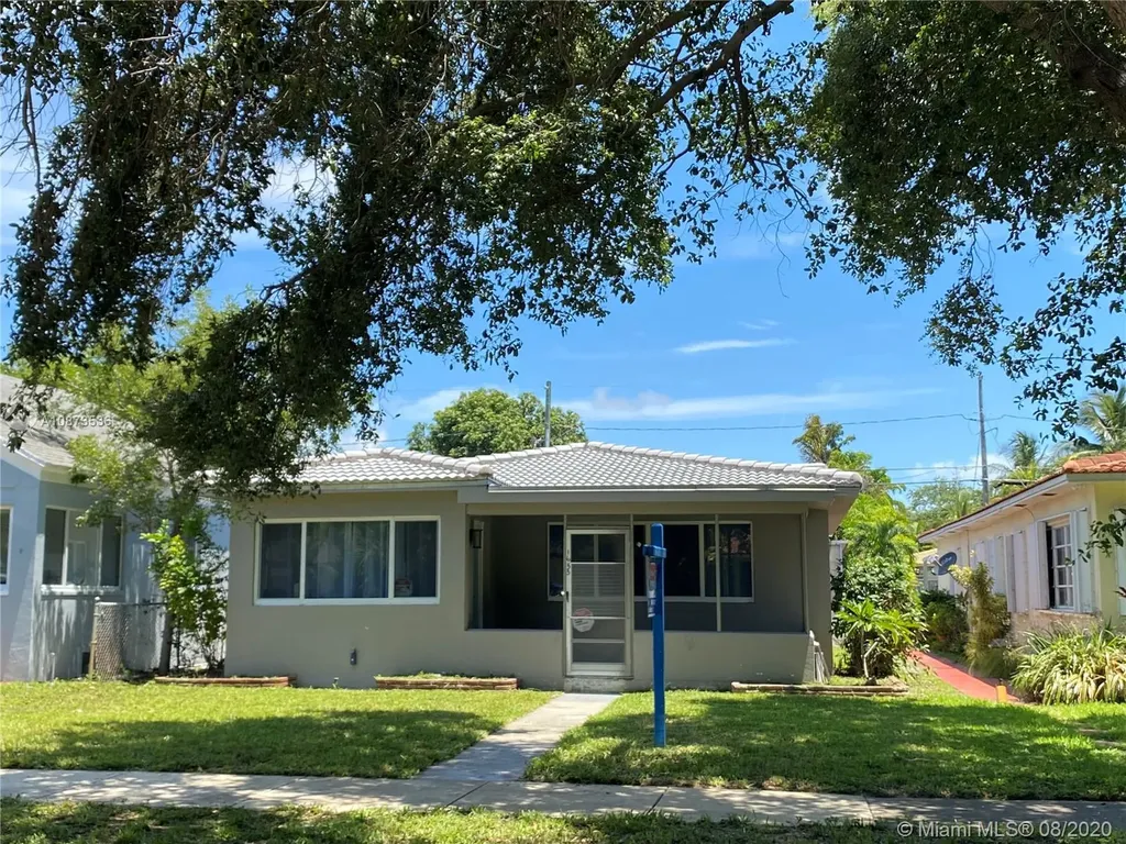 1655 Jefferson Street Hollywood FL 33020