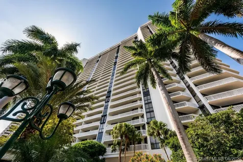 2000 Island Boulevard Aventura FL 33160