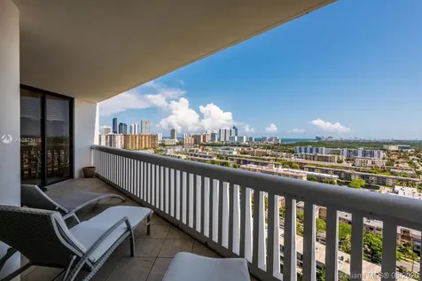 2000 Island Boulevard Aventura FL 33160