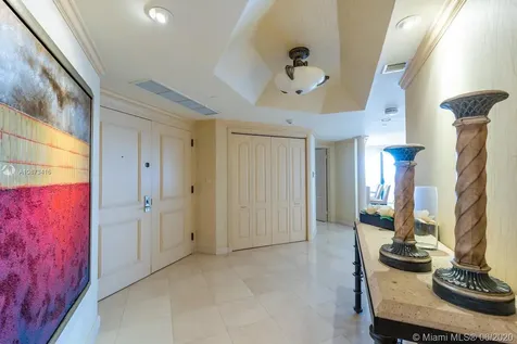 2000 Island Boulevard Aventura FL 33160