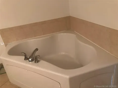 16699 Collins Avenue Sunny Isles Beach FL 33160