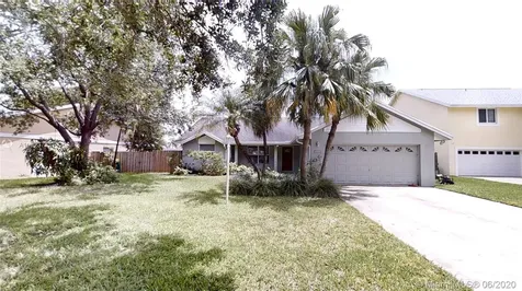 9740 SW 219th Street Cutler Bay FL 33190
