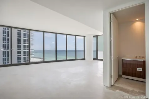 15701 Collins Avenue Sunny Isles Beach FL 33160