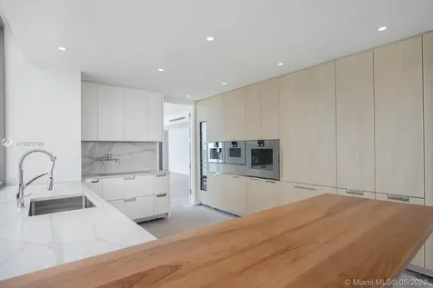 15701 Collins Avenue Sunny Isles Beach FL 33160