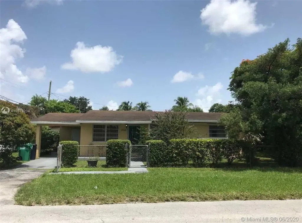 3945 SW 73rd Court Miami FL 33155