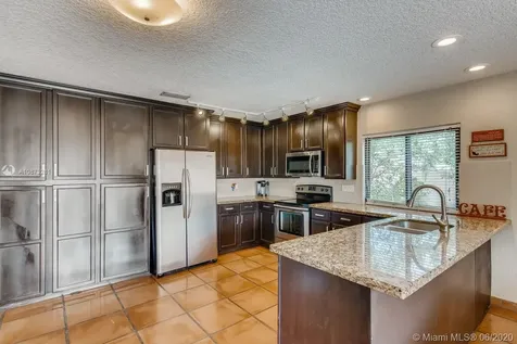 7970 NW 4th Place Plantation FL 33324