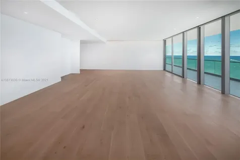 10203 Collins Avenue Bal Harbour FL 33154
