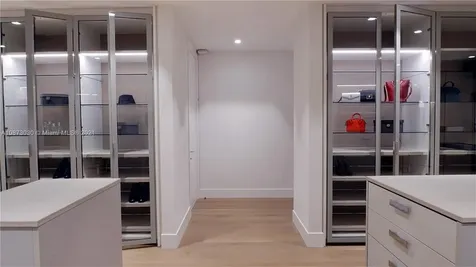 10203 Collins Avenue Bal Harbour FL 33154