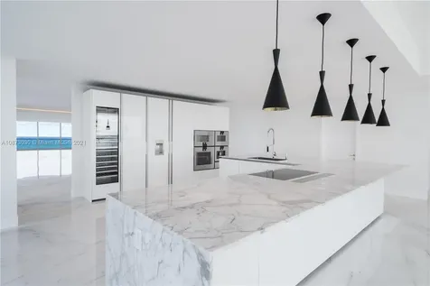 10203 Collins Avenue Bal Harbour FL 33154