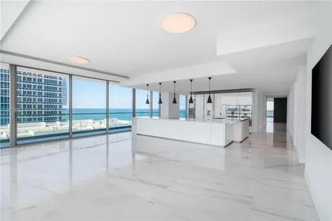10203 Collins Avenue Bal Harbour FL 33154