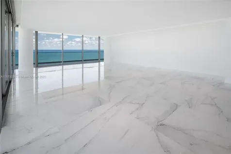10203 Collins Avenue Bal Harbour FL 33154