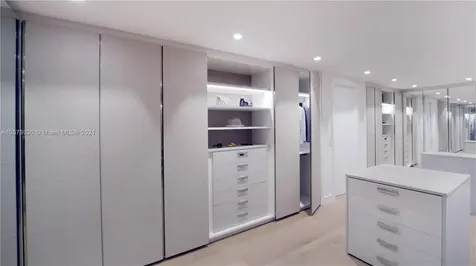 10203 Collins Avenue Bal Harbour FL 33154