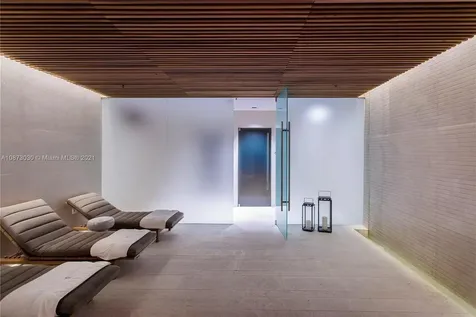 10203 Collins Avenue Bal Harbour FL 33154