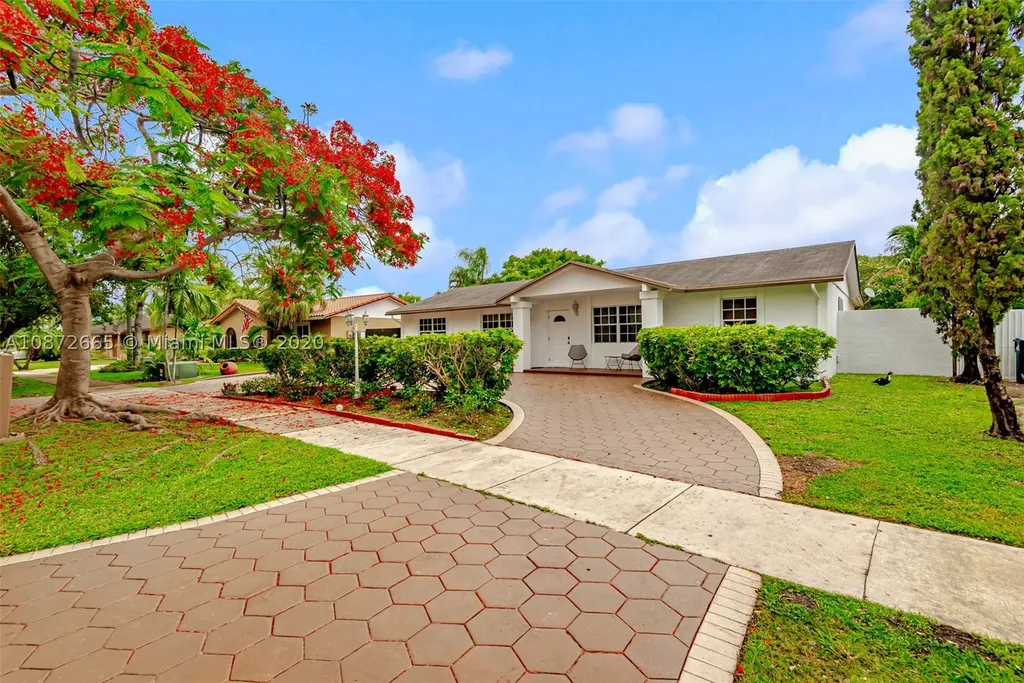 6711 SW 148th Court Miami FL 33193