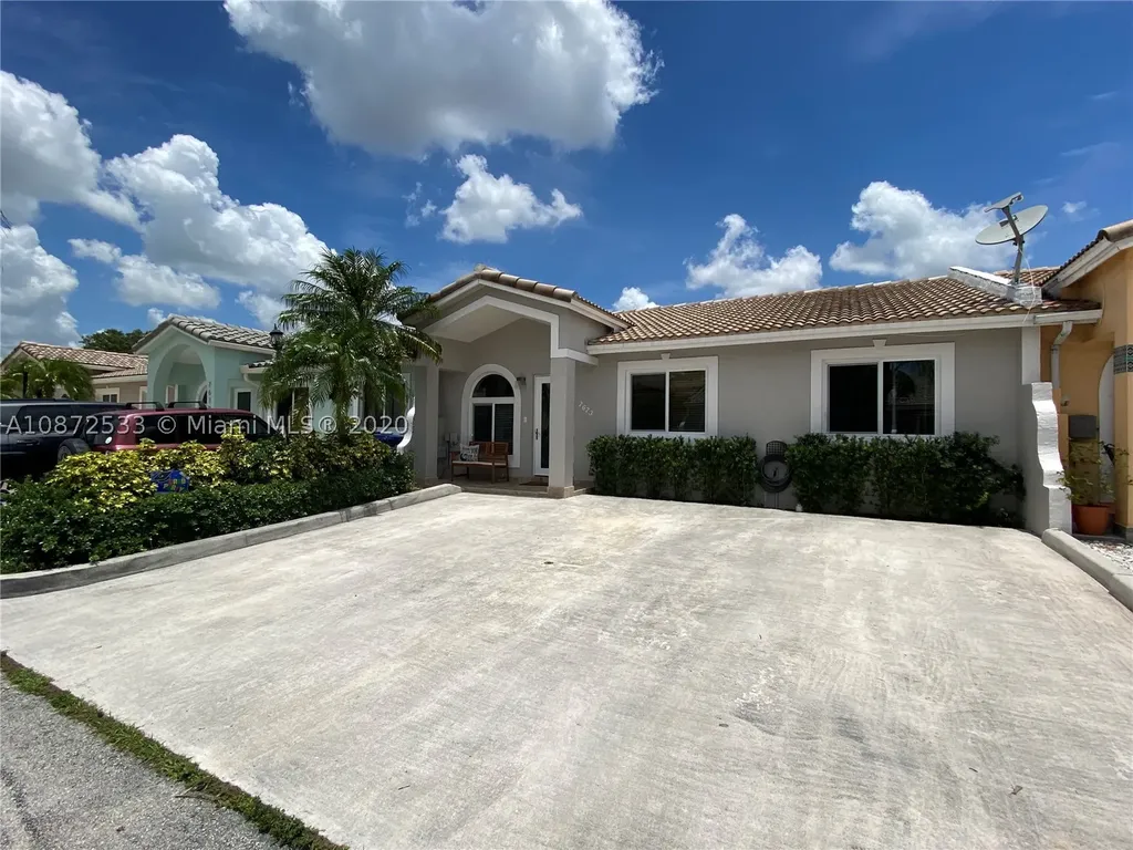 7673 NW 179th Street Hialeah FL 33015