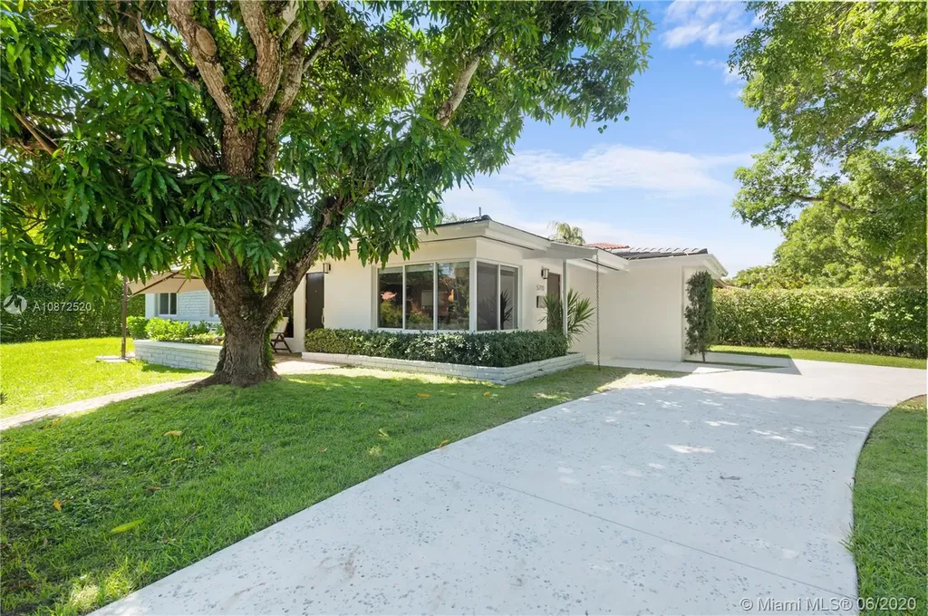 5710 S Le Jeune Road Coral Gables FL 33146