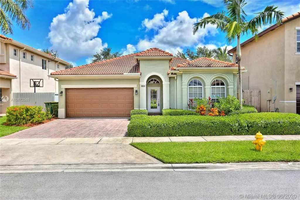 2183 SE 1st Street Homestead FL 33033