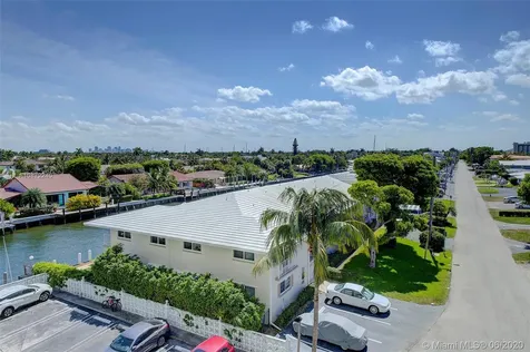 2900 NE 30th Street Fort Lauderdale FL 33306