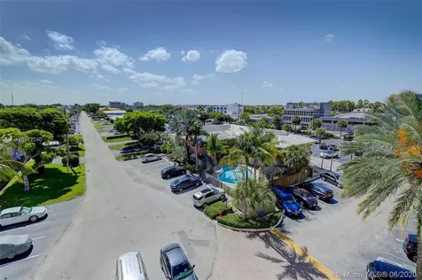 2900 NE 30th Street Fort Lauderdale FL 33306