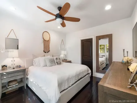 427 Giralda Avenue Coral Gables FL 33134