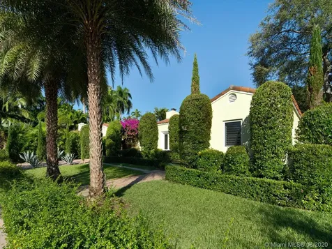 427 Giralda Avenue Coral Gables FL 33134