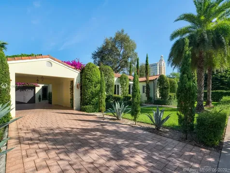 427 Giralda Avenue Coral Gables FL 33134