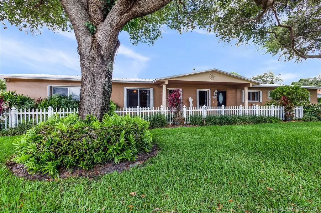 10012 SW 79th Avenue Miami FL 33156