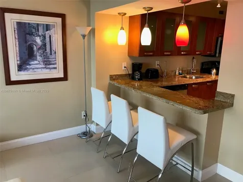 100 Lincoln Road Miami Beach FL 33139