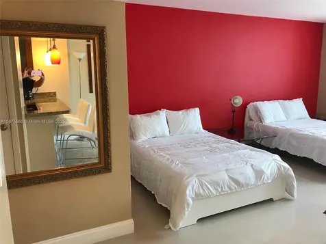 100 Lincoln Road Miami Beach FL 33139