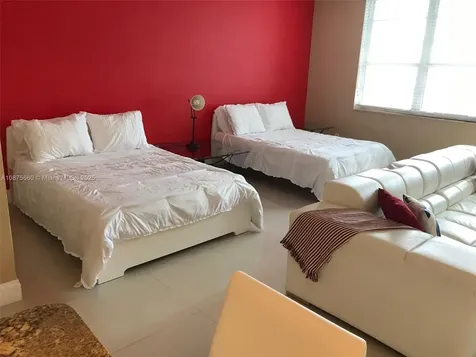 100 Lincoln Road Miami Beach FL 33139